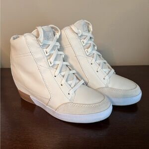 SOREL Out N About Wedge Sneaker - Size 6.5